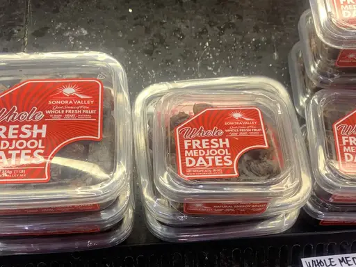 Fresh medjool dates 454g at The Fruit Basket