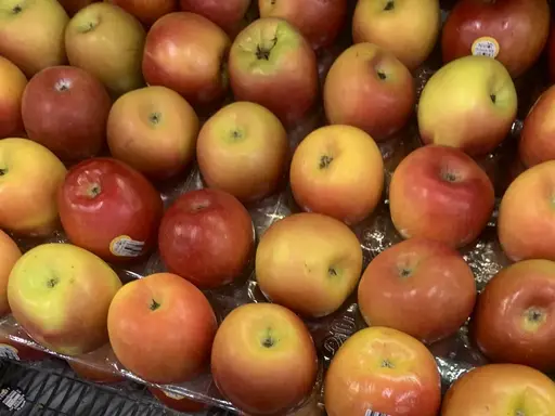 Fuji apples at The Fruit Basket