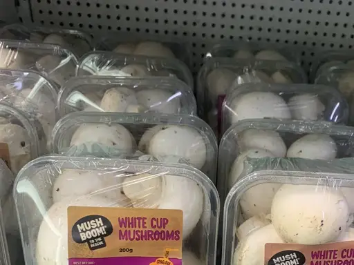 Mushroom cups 200g at The Fruit Basket